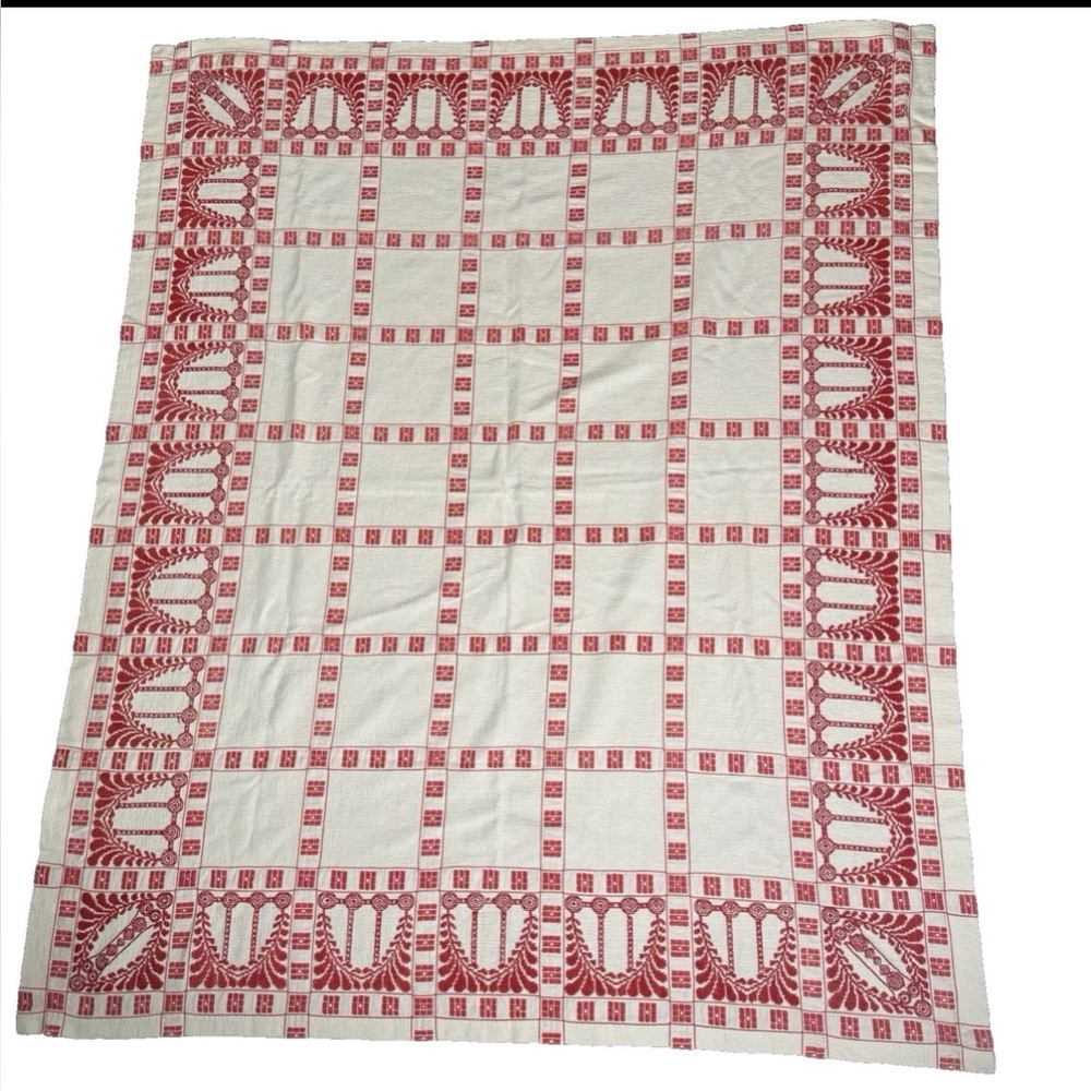 Beautiful Red & White Nouveau Pattern Woven Tablecloth 65X54 EUC French Country